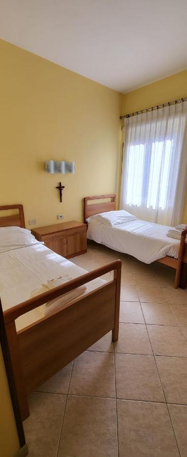 La Casa Di Nazareth Hotel Roma Ngoại thất bức ảnh