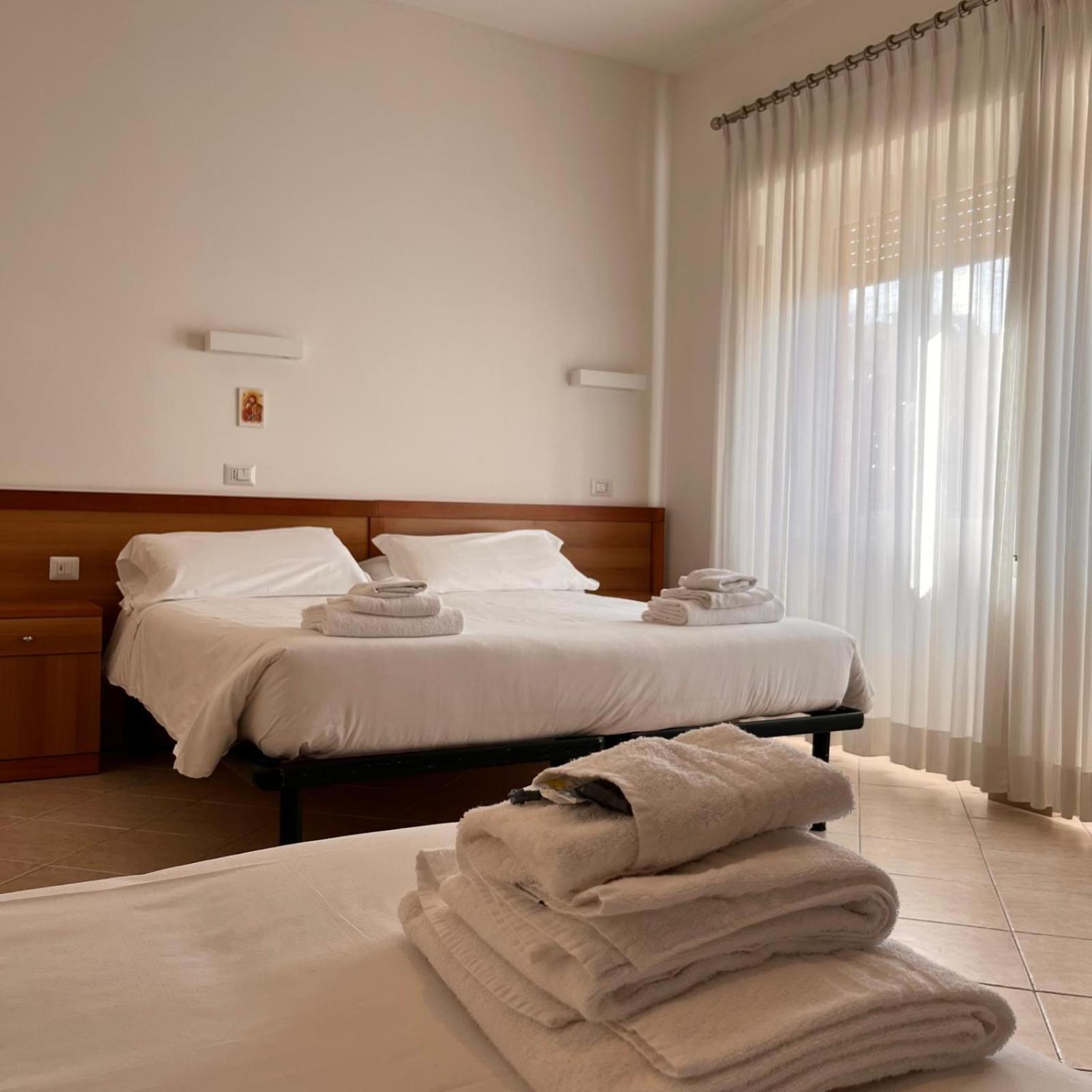 La Casa Di Nazareth Hotel Roma Ngoại thất bức ảnh