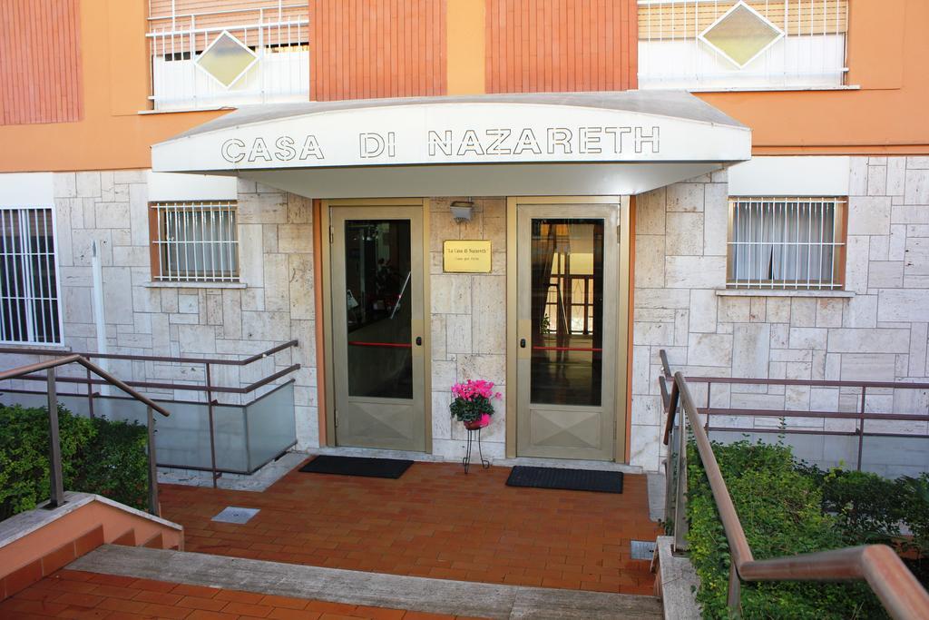 La Casa Di Nazareth Hotel Roma Ngoại thất bức ảnh